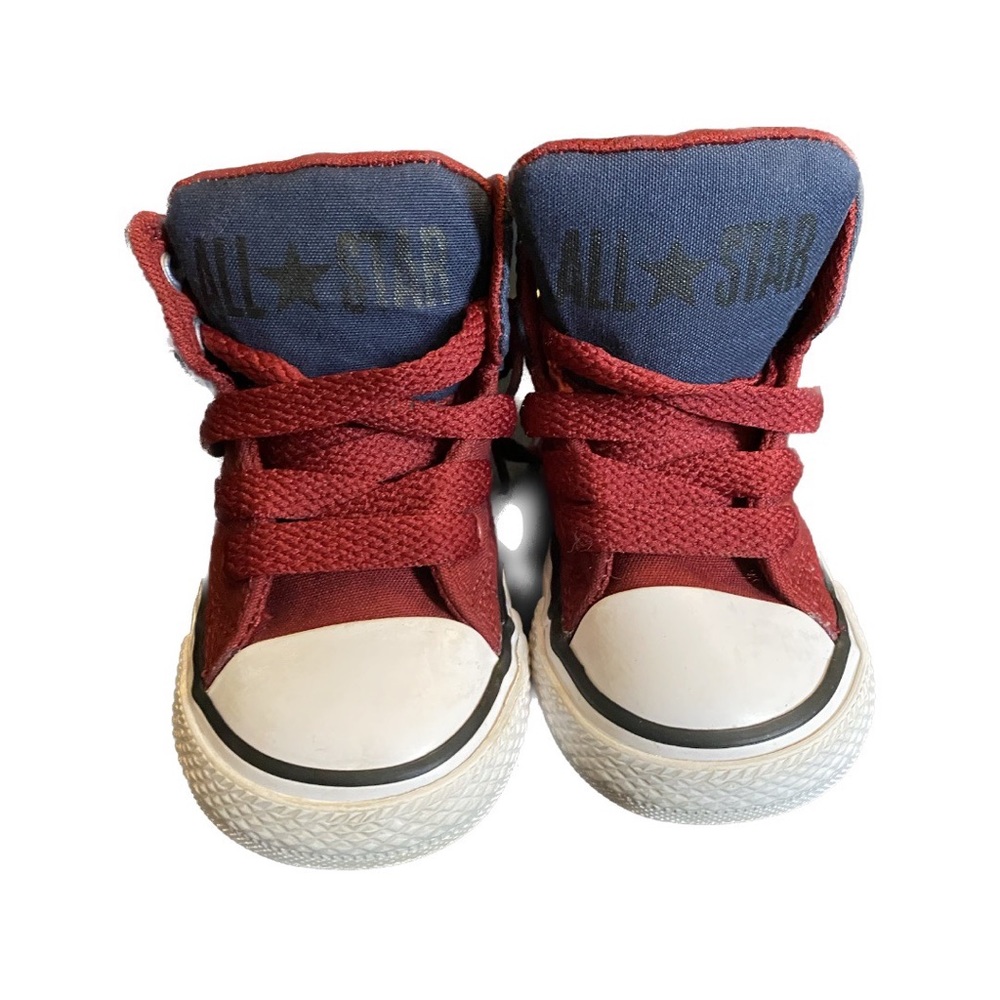 Toddler Converse Chuck Taylor All Star — Size 5